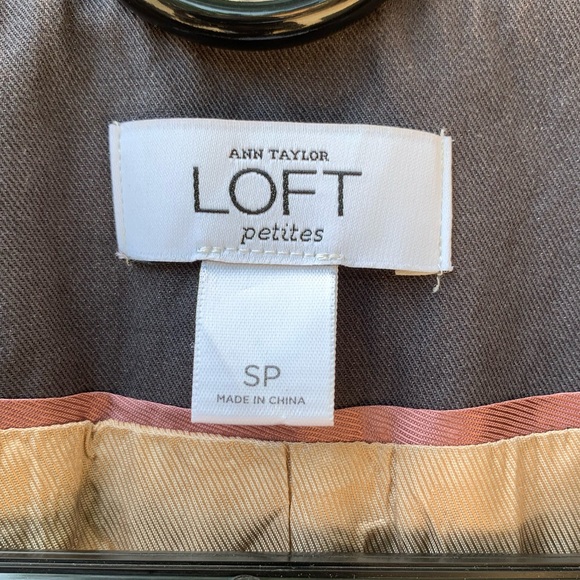 LOFT button up high collar satin lined trench coat - Picture 3 of 16